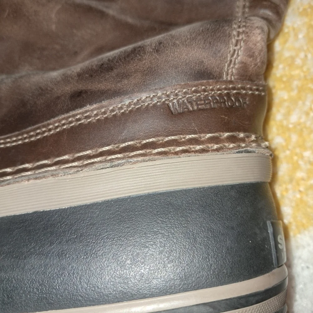 Sorel Women's Brown Leather Boots - Picture 12 of 12